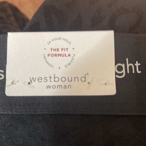 NWT Westbound Woman black leopard pants with front and back pockets. Size 18WR - Picture 5 of 12